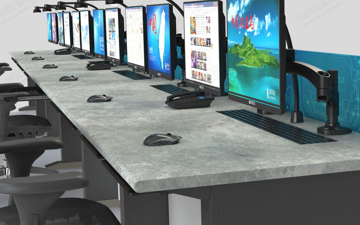 計(jì)算機(jī)監(jiān)控臺(tái)圖片